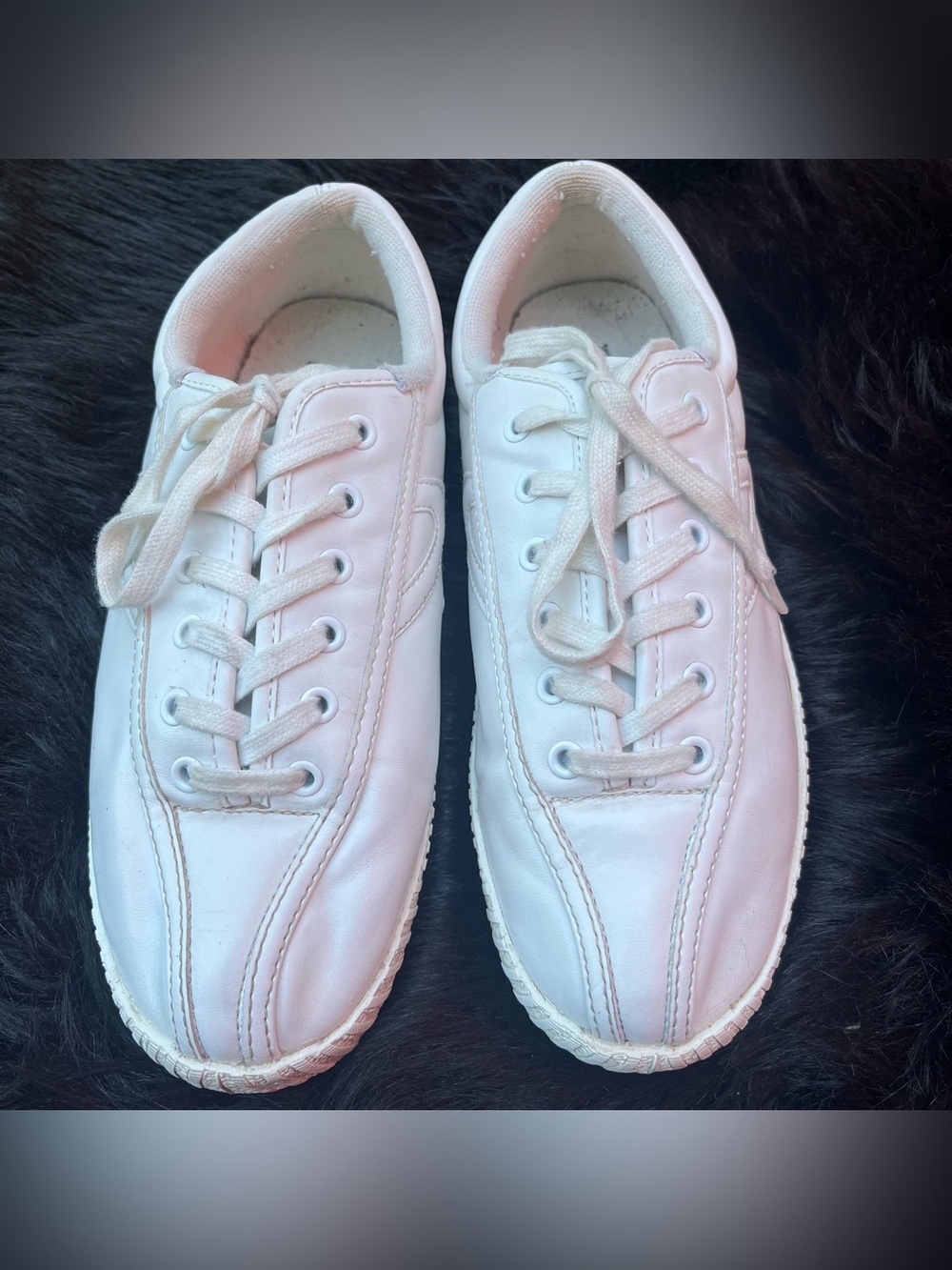 Classic Tretorn Nylite Plus White Leather Low Top Sneakers